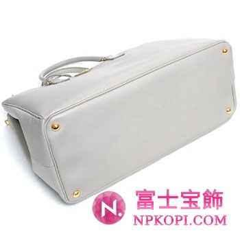 プラダ（PRADA）SAFFIANO LUX　レディーストートバッグ　ライトグレー　BN1802-NZV-D32 